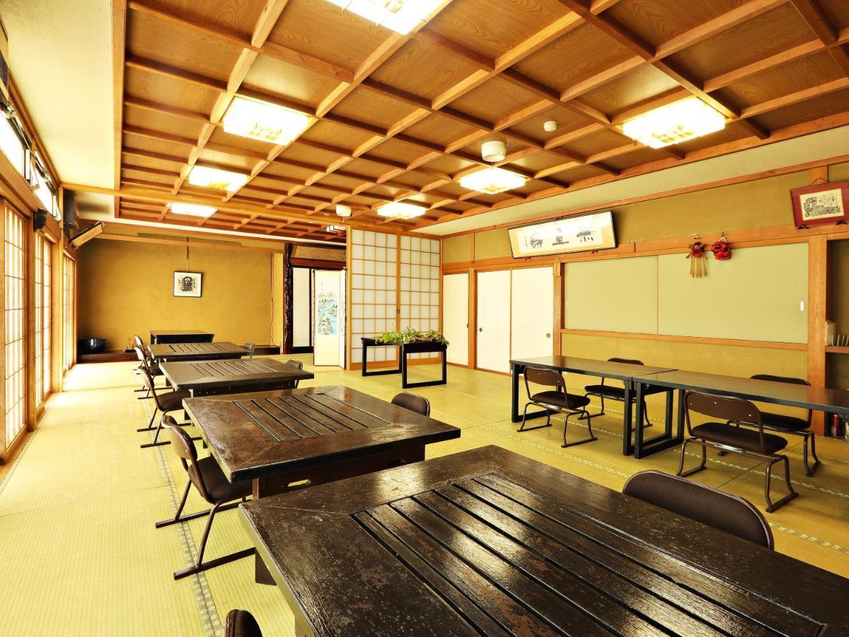 富山県 よしのや旅館 Nanto Esterno foto